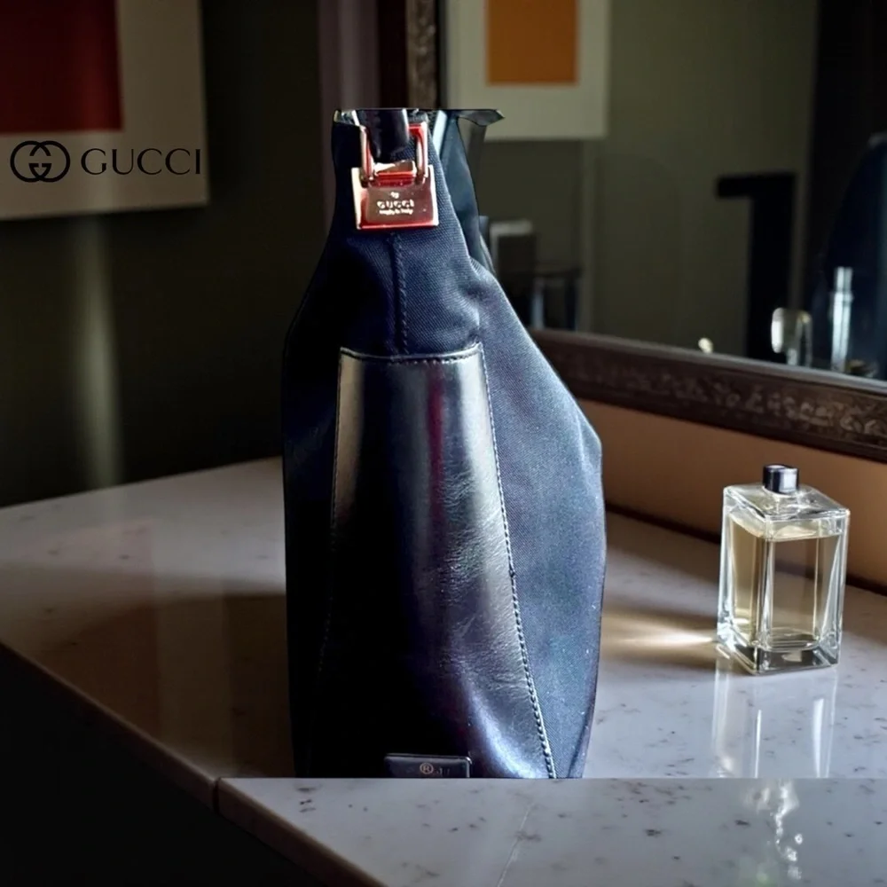 Authentic Gucci Black Nylon/Leather Shoulder Bag-Casual-with dust bag.
